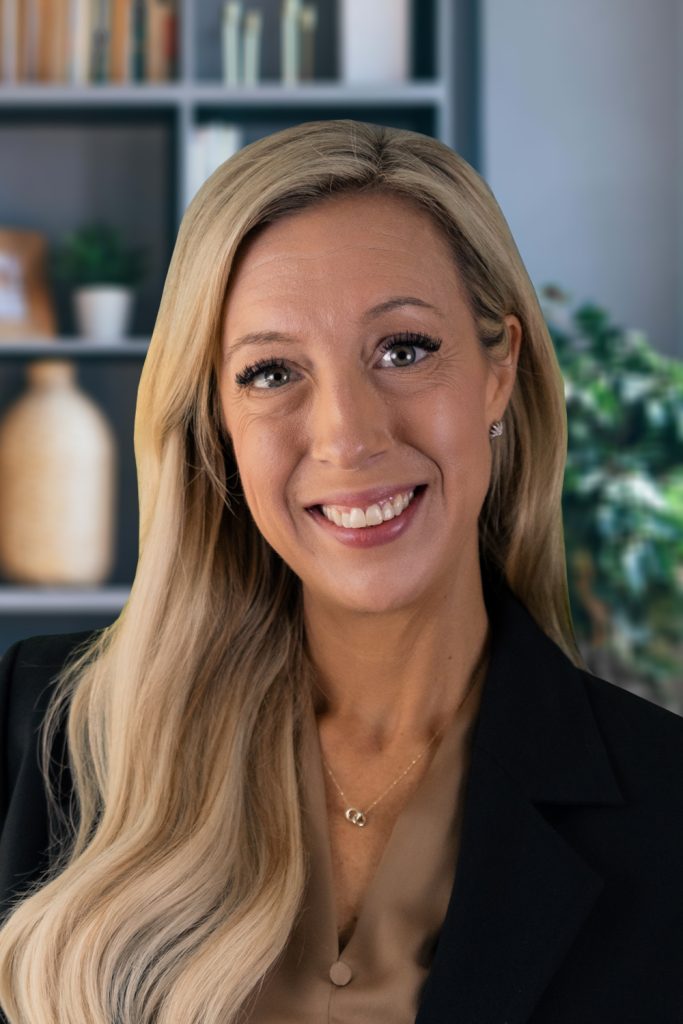 Alison Slezak